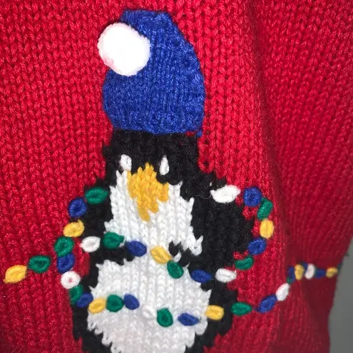 Excellent Village Peddler Christmas Penguins Embroidered Sweater Size XL Red