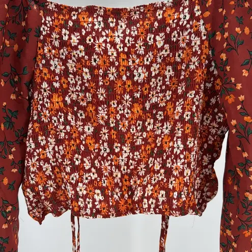 Madden NYC Junior's Shirred floral Print Peasant Top L Puff sleeve smocked Orange Size undefined