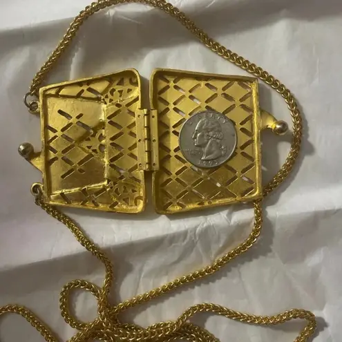 Amazing! Crossbody Purse Craft Necklace Gold tone Crystal Rhinestone long