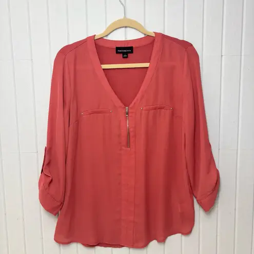 Fortune + Ivy Elegant V-Neck Zipper Blouse Size L