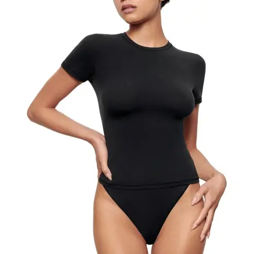 SKIMS Fits Everybody T-Shirt in Onyx Large New Black Tee Top