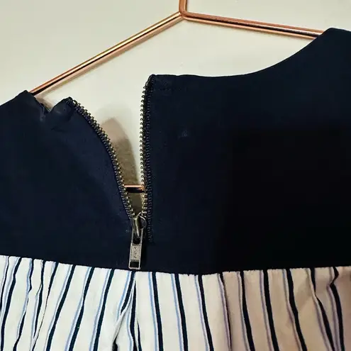 Slate + Willow Maternity Navy Stripe Crepe Pleated Back Shift Dress Size Large