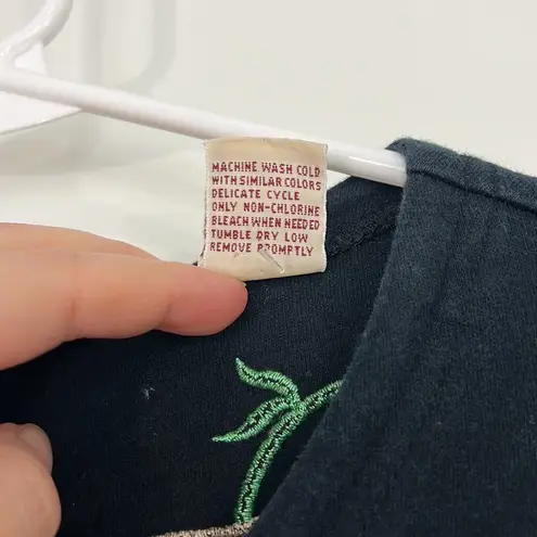 Bechamel Medium Black Animal Embroidered Button Down Short Sleeve Cardigan