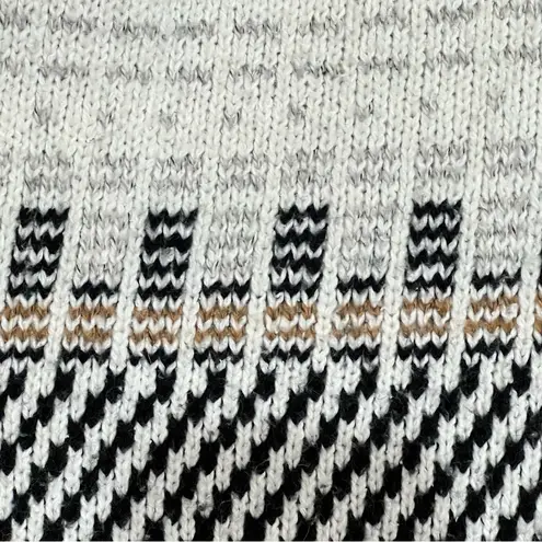 Cupcakes and Cashmere Grey Open Cardigan with Front Pockets Size Small Gray