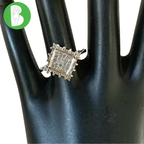 SOLID WHITE GOLD GENUINE DIAMOND .67 CTW INVISIBLE SET PRINCESS CUT RING (7)