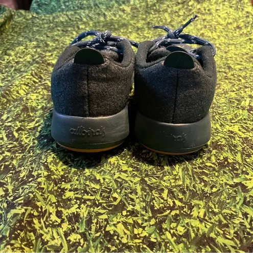 Allbirds Woolrunner Mizzles Womens size 6, Deep emerald ( Rugged khaki) sneakers