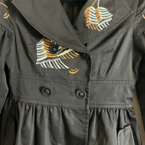 Woman’s Black Embroidered Coat with pockets size small