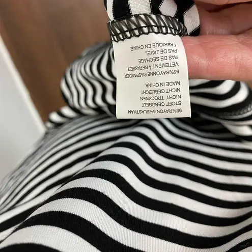 Ekouaer  Stripe Rayon Midi Shirt Dress Medium