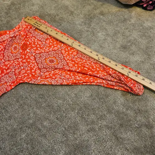 Lila Rose  Size Small S Boho Blouse Top Red Rayon Spandex Boho Tunic Scoop Neck