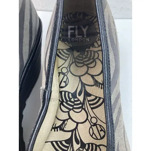 Fly London Wedge Heels Women’s Size 38 Gray Black Animal Print Comfort Shoes