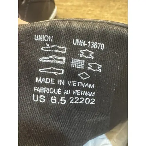 Taos Footwear Women's Union Sneaker High Top Size 6.5 Sleek, and Comfy Black