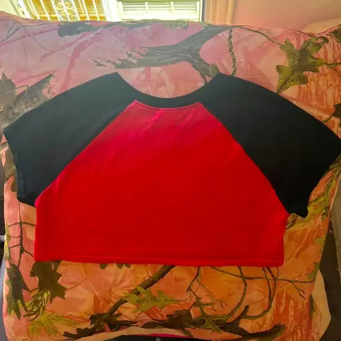 red & black short sleeve baseball crop top t shirt