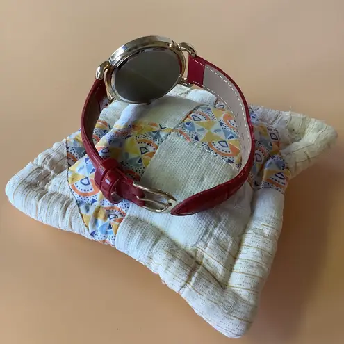 Marked Genwm10H13 415 PC 21 Battery377 Singapore Movt Red Band Gemstones Watch