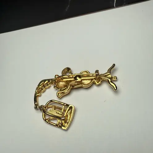 Signed JJ Cat Climbing Bird Cage Stand Gold Tone Brooch Pin Jonette Jewelry