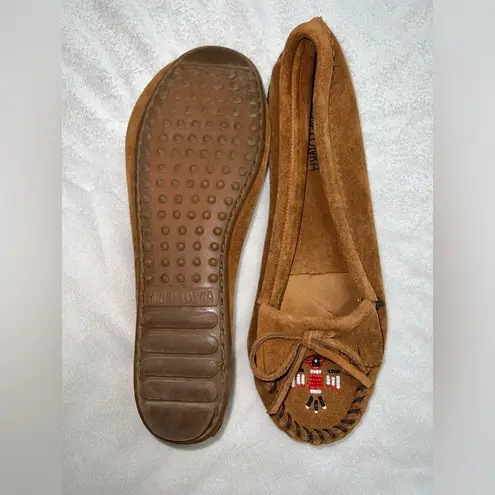 Minnetonka  Women’s Thunderbird Moccasins / Brown Suede / Size 10