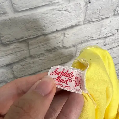 Vintage Archdale Maid House Coat Robe Button Front Yellow Gingham Bee M Lace Size M