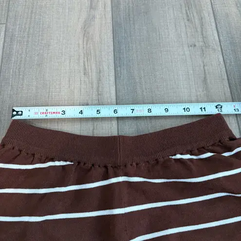 Striped Sweater Sweat Shorts brown white size small