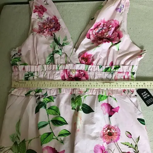 EXPRESS  Floral Romper Women Sz. XL/16-18 NWT Embellishment sequin Flowers