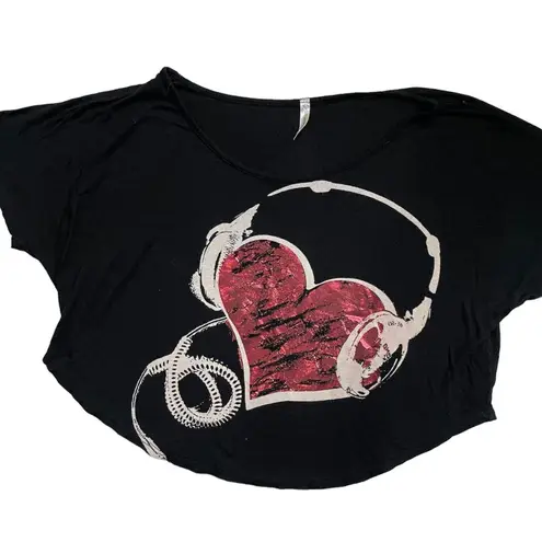 y2k color in motion heart with headphones cropped tee Black