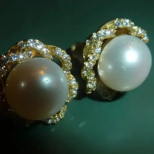 Freshwater Cultured Pearl Earrings, 18K Yellow Gold Plated, Lustrous, New in Box