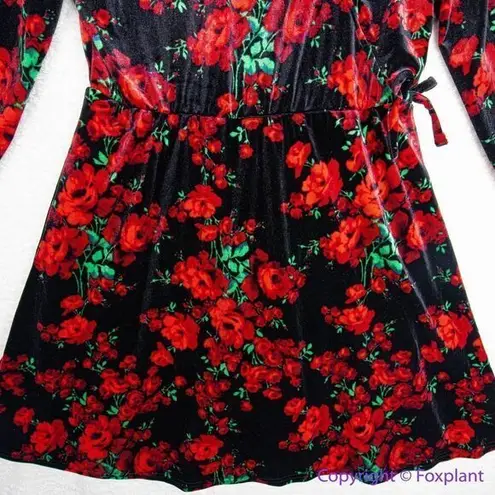 NEW The Children’s Place Womens Mommy And Me Floral Velour Dress