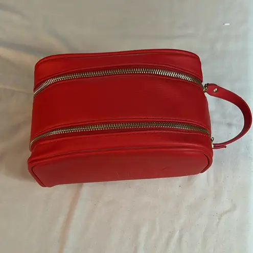 TRULY Red Vanity Case