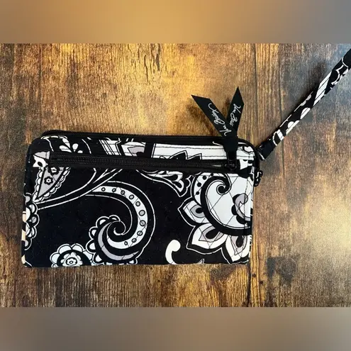 Vera Bradley RETIRED:  | Midnight Paisley wristlet/wallet