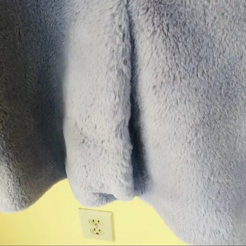 BCBGMAXAZRIA NEW BCBG Faux Fur Coat Jacket Lavender Very Thick Medium