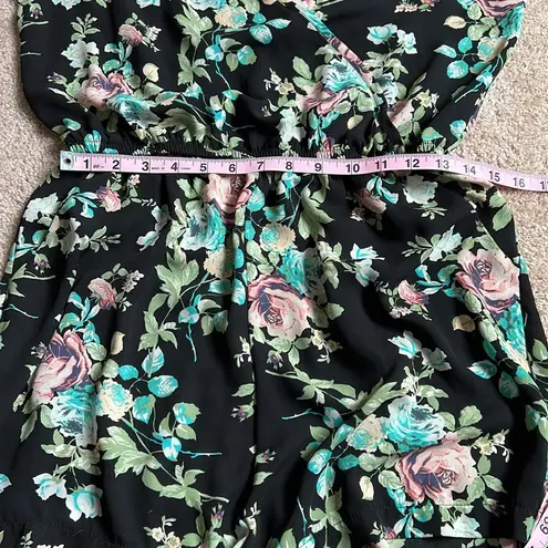 Iris Boho Black Floral Romper With Pockets Size Large