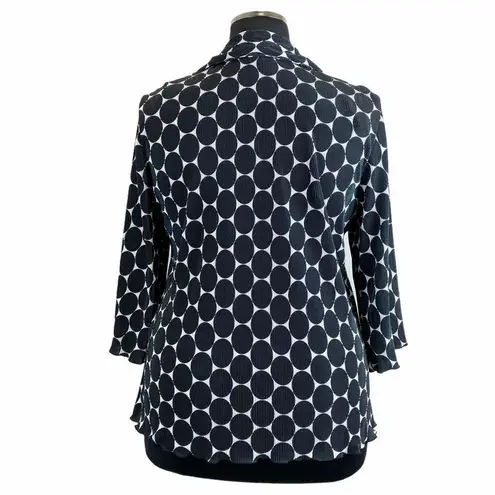 Dress Barn 2X  Polka Dot Button Down Shirt