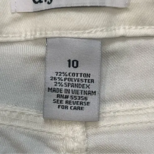 D. Jeans NEW High Waist Skinny Boot Women's Jean Size 10 SKU#C24323