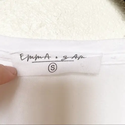 Emma & Sam LF Stores Tiger Patch Graphic Tee Size Small