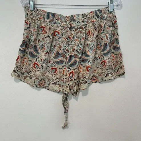 New Look  Women’s Paisley Print Shorts Boho Summer Casual Size L thumbnail 2