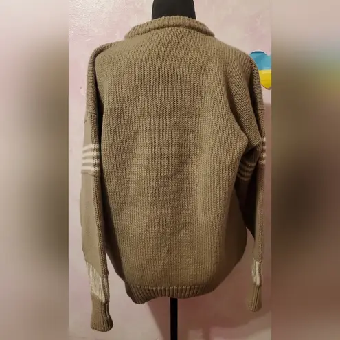 Snowy Peak 100% Wool Sweater with Embroidered Patches Tan Size XL