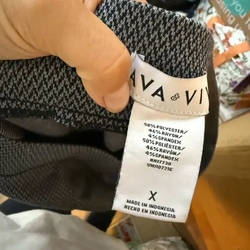 Ava & Viv Gray Herringbone Pull On Pants
