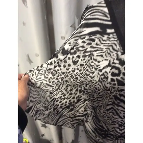 Guess Vintage  Zebra Print Sheer Cold Shoulder bat wing sleeves Medium M