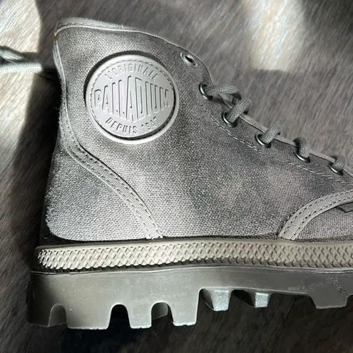 Palladium Pampa Hi Wax Unisex Shoes Size Men 4.5/Women 6