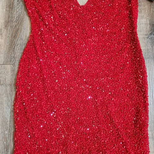 Retrofête Retrofete Billie Sequin Dress in Red Size Large Sleeveless Knee Length NWT