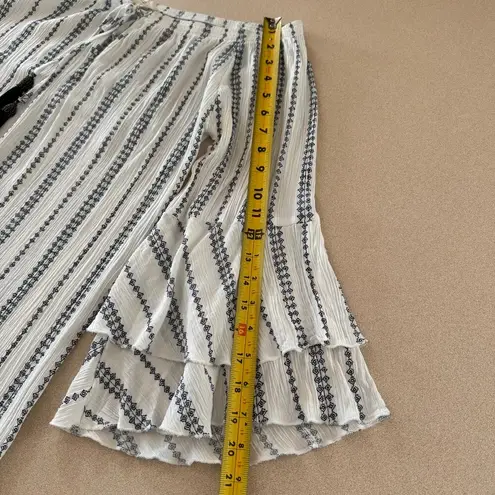 Solitaire Tiered Sleeve Off The Shoulder Mini Dress Size S