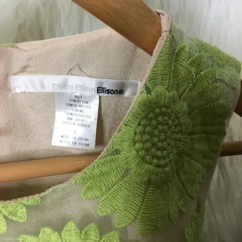 ELLISON Green Floral Daisy Embroidered Sleeveless‎ Dress Green Size undefined