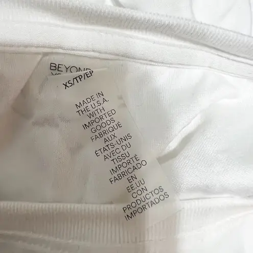 NEW Beyond Yoga Featherweight Rebalance Sleeveless Crew Neck Tank Solid White XS