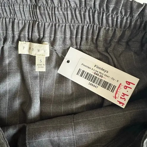 Prómesa PROMESA Pinstripe A-Line Mini Skirt Boutique Women’s size Small Gray NWT $48 Y2K