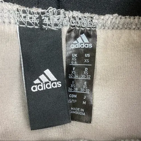 Adidas  Gray & Black Track Jogger Athletic Sport Track Pants XS