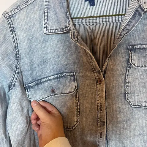 Guess  denim-like button up top