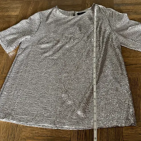 NWOT Tulle Silver Sequin Short Sleeve Tee