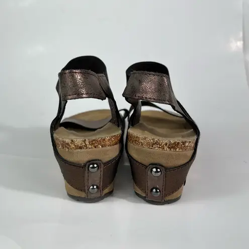 Pierre Dumas  Hester Brown Metallic Suede Cork Wedge Platform Sandals Pull On 6.5 thumbnail 5