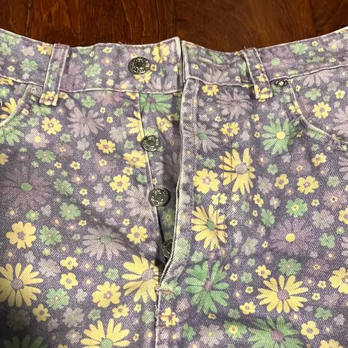 ZARA  Purple Floral Denim Shorts size 6. Button up. High waist