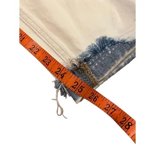 Nwt Vervet By Flying Monkey Emma Mom Lightwash Jeans Straight Leg Denim Destroye Blue Size undefined