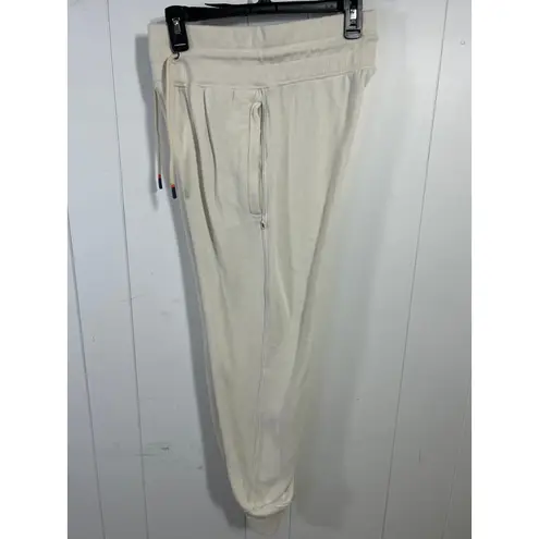 Cotopaxi Cotopoxi Women's Sweatpants in Cream. Size Small.