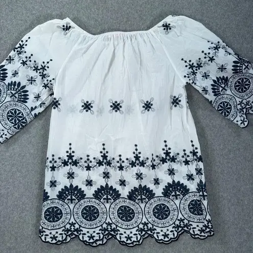 Ana & Rose Off Shoulder Embroidered Tunic Top Size Small White/Navy Blue Tassel White